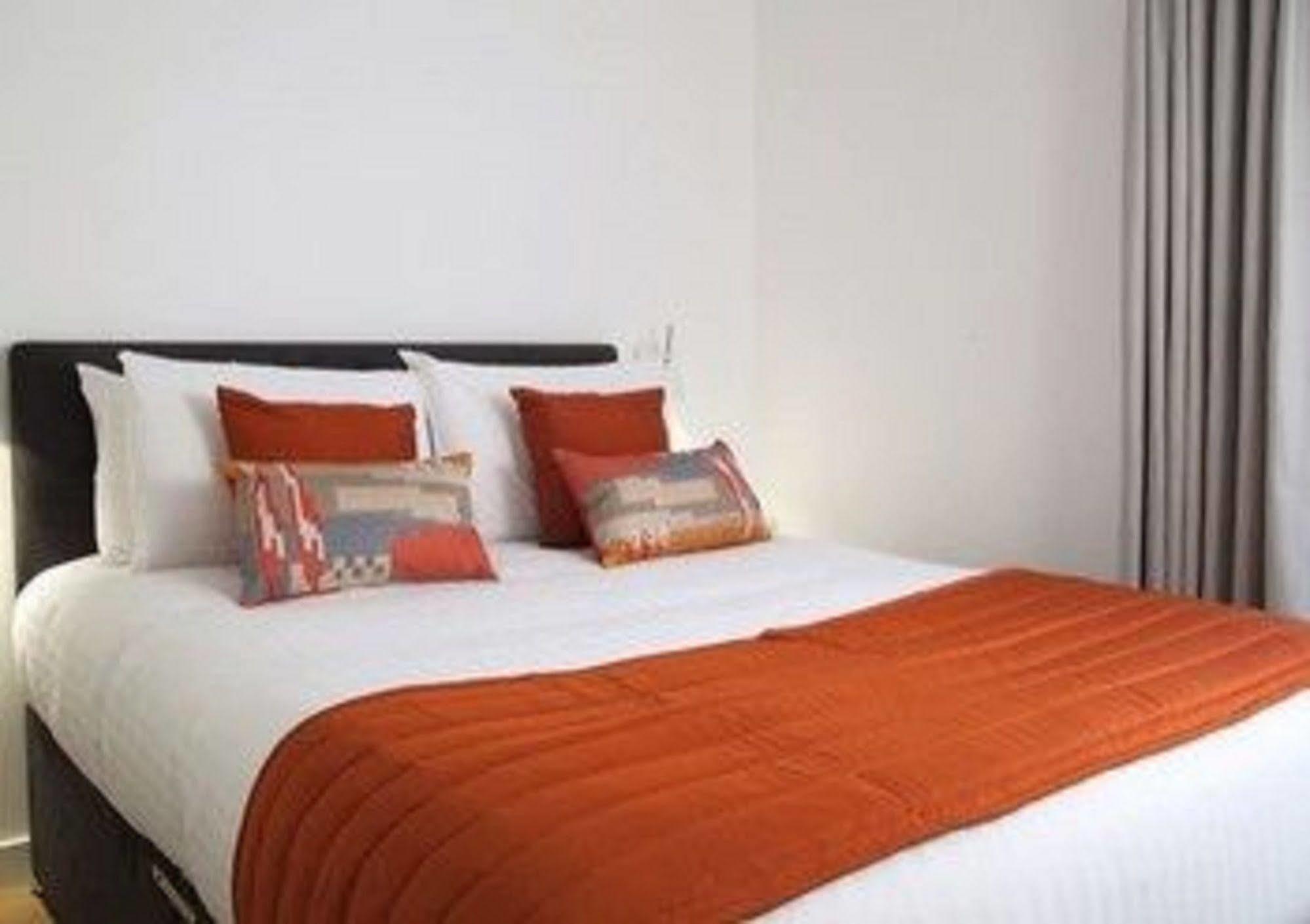 Apart-hotel Smart Bridge 4*
